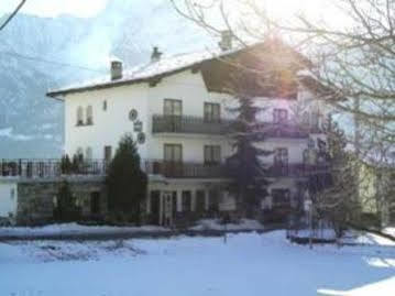 Hirondelle Hotel Aosta Exterior photo
